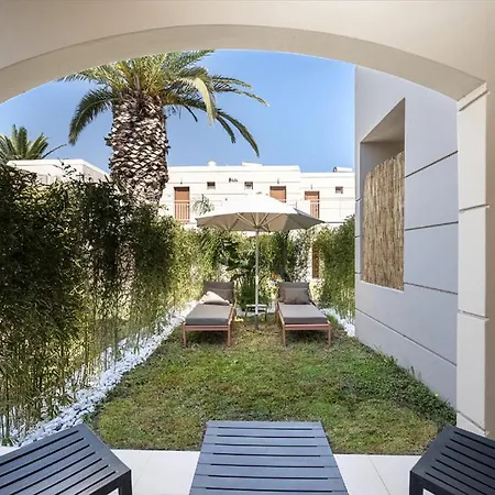 Akti Coast Club Otel 4*