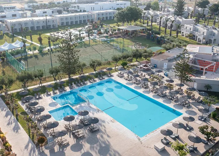 Szálloda Akti Coast Club 4*