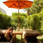 Akti Coast Club