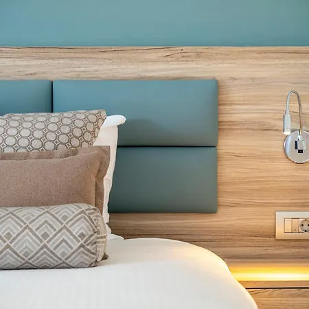 ホテル Akti Coast Club