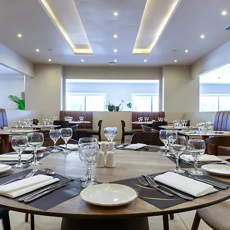 Akti Coast Club 4* 马尔马里
