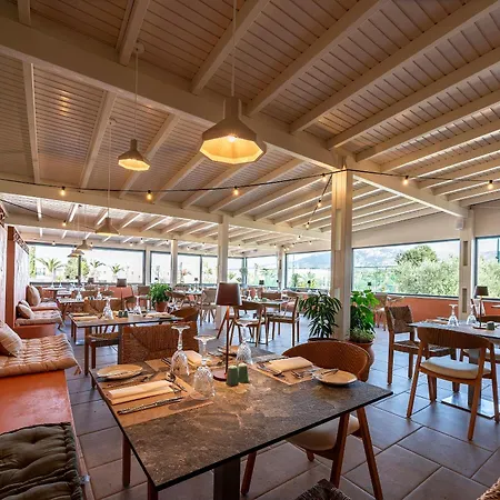 Akti Coast Club 마르마리