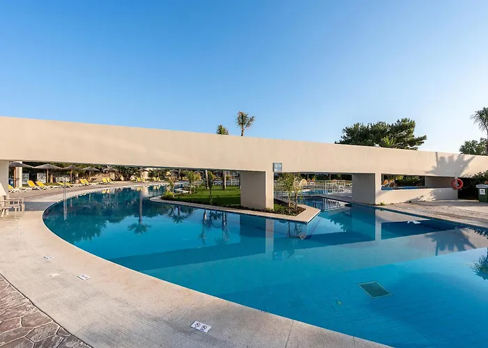 Akti Coast Club 4*