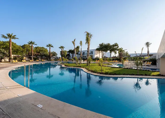 Hotel Akti Coast Club