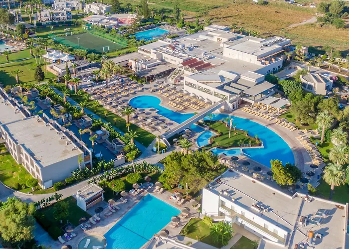 Akti Coast Club 4*